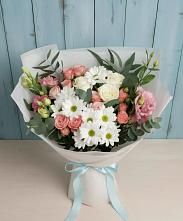 Букет цветов из:  Розы, Лизиантусы и Хризантемы в Дагестанских огнях