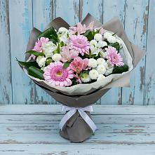 Букет цветов из:  Герберы, Альстромерии и Хризантемы в Дагестанских огнях