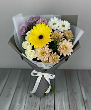 Букет цветов из:  Розы, Герберы и Хризантемы #REPLACE_PRED# Дагестанских огнях