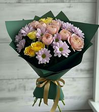 Букет цветов из:  Хризантемы и Розы в Дагестанских огнях