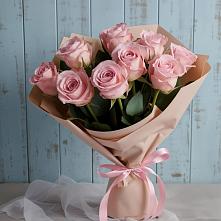 Букет цветов из:  Розы в Дагестанских огнях