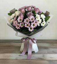 Букет цветов из:  Хризантемы и Розы в Дагестанских огнях