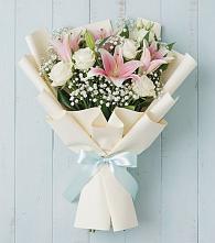 Букет цветов из:  Лилии в Дагестанских огнях