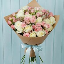 Букет цветов из:  Розы в Дагестанских огнях